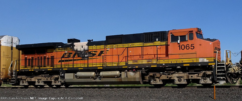 BNSF 1065